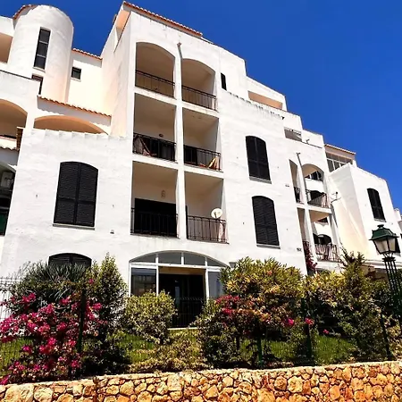 Casa Solway Algarve Escape With Garden & Terrace Portimao