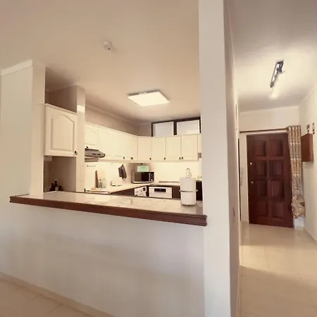 Casa Solway Algarve Escape With Garden & Terrace Apartment