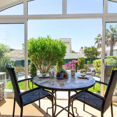 Casa Solway Algarve Escape With Garden & Terrace Апартаменты *