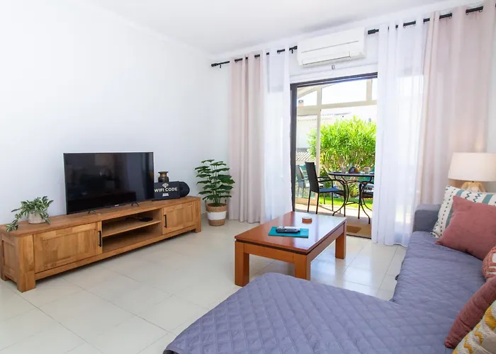 Apartmán Casa Solway Algarve Escape With Garden & Terrace Portimão